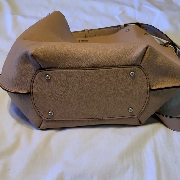 Guess Tan Faux Leather Roomy Bag Purse - Picture 10 of 16